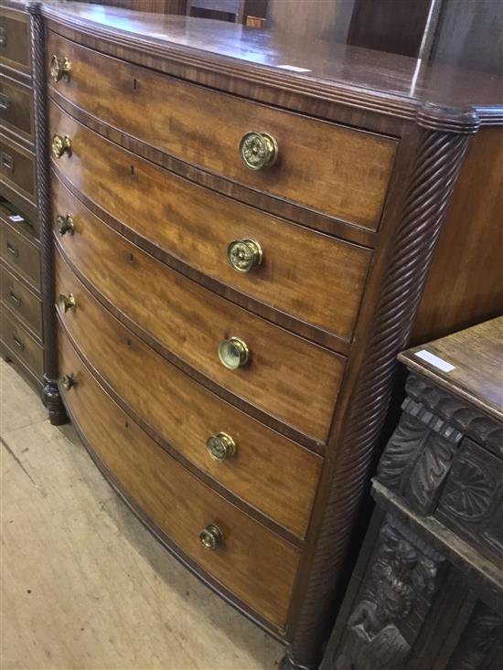 Regency mahogany bow front chest of drawers